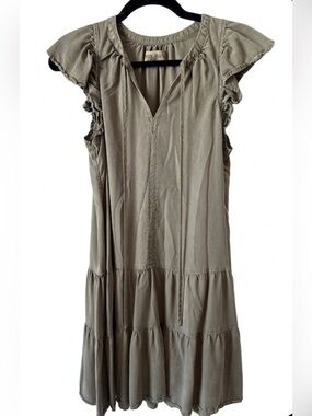 Knox Rose Sage Ruffled Dress
